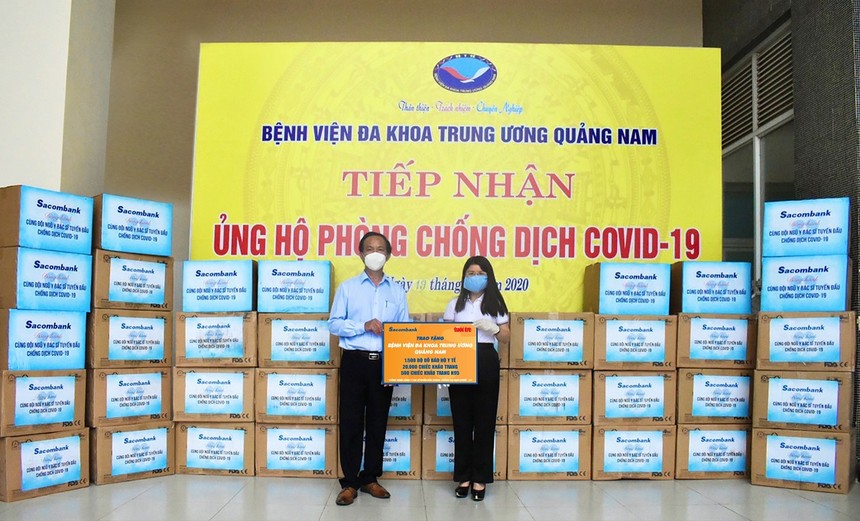 Sacombank chung tay cùng tuyến đầu phòng chống dịch Covid-19