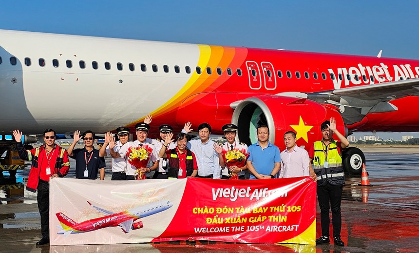 Vietjet (VJC) tiếp tục nhận tàu bay ngày đầu năm mới