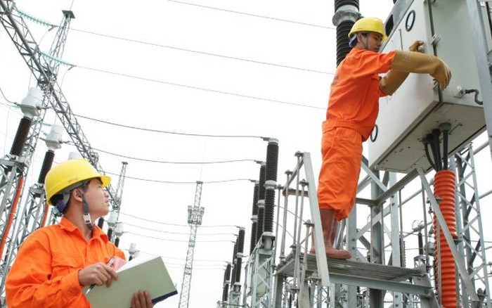 Giá bán điện còn mang màu sắc “bao cấp", doanh nghiệp sản xuất điện lỗ nặng