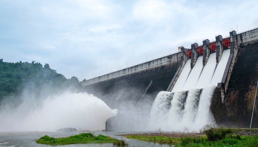 Năng lượng Hoàng Sơn tiếp tục lỗ sau thuế, không thể trả lãi trái phiếu