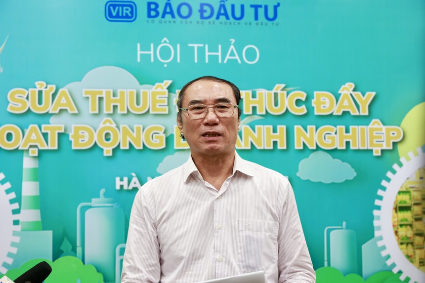 Ông Nguyễn Văn Phụng, nguyên Cục trưởng Cục Thuế doanh nghiệp lớn, Tổng cục Thuế đã có trao đổi với báo chí các vấn đề liên quan đến dự thảo Luật Thuế Tiêu thụ đặc biệt (TTĐB) sửa đổi. Ảnh: Chí Cường