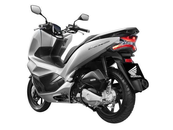 Honda PCX 2018 thay đổi thiết kế.