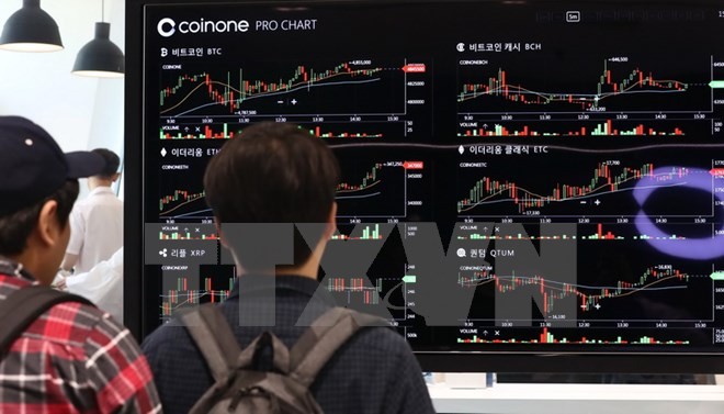 Bảng điện tử thông báo tỷ giá đồng tiền ảo tại một sàn giao dịch ở Seoul, Hàn Quốc ngày 12/9/2017. (Nguồn: Yonhap/TTXVN)