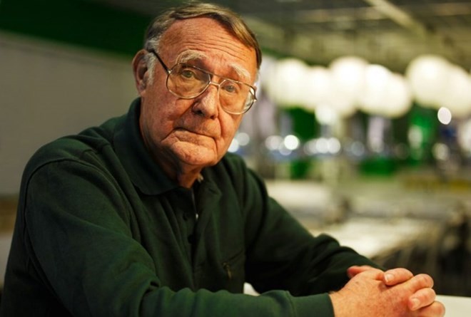 Người sáng lập IKEA Ingvar Kamprad. (Nguồn: dezeen.com)