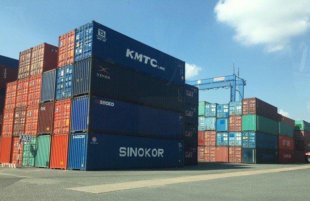 Kiểm điểm người đứng đầu đơn vị để 213 container “mất tích“