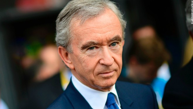 Ông chủ LVMH Bernard Arnault. Ảnh: CNN.