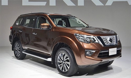 Nissan Terra ra mắt tại Thái Lan.