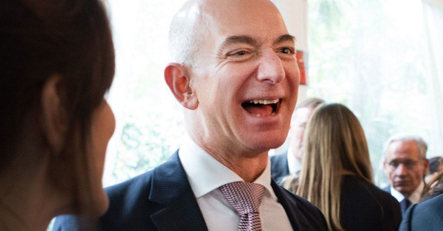 Tỷ phú Jeff Bezos hiện có giá trị tài sản ròng ước tính 156 tỷ USD. (Nguồn: Sarah L. Voisin | The Washington Post | Getty Images)