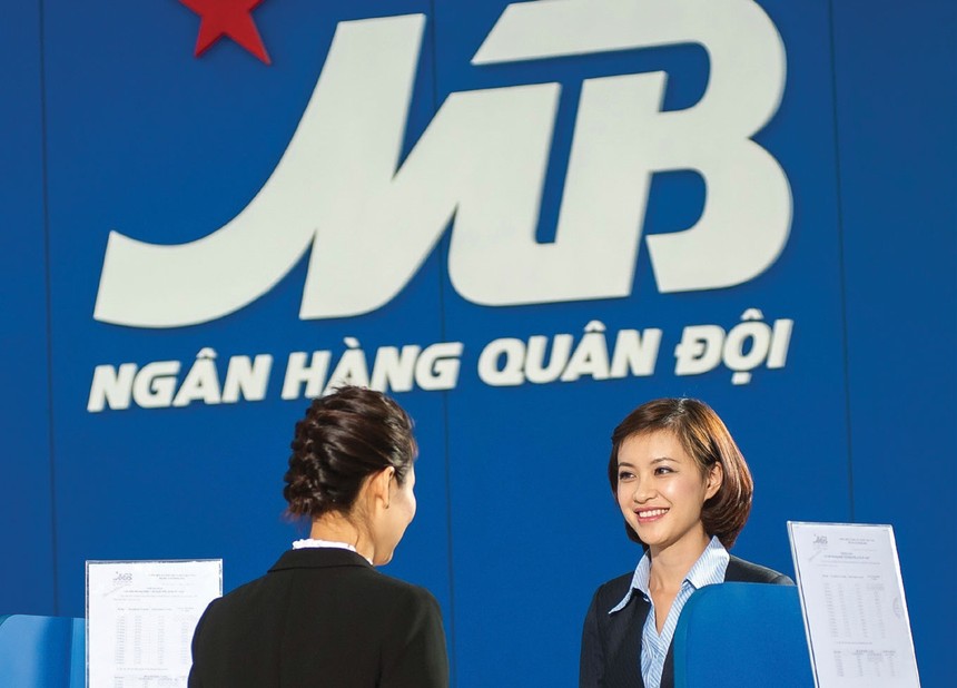 Vietcombank thoái vốn tại MB: Kỳ vọng vào sức cầu nội