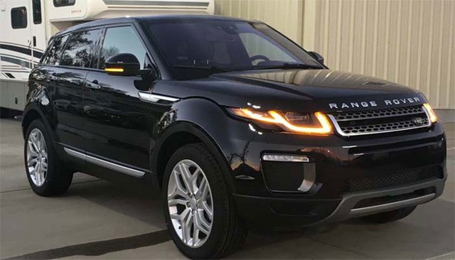 Range Rover Evoque được giảm giá tới 200 triệu đồng.