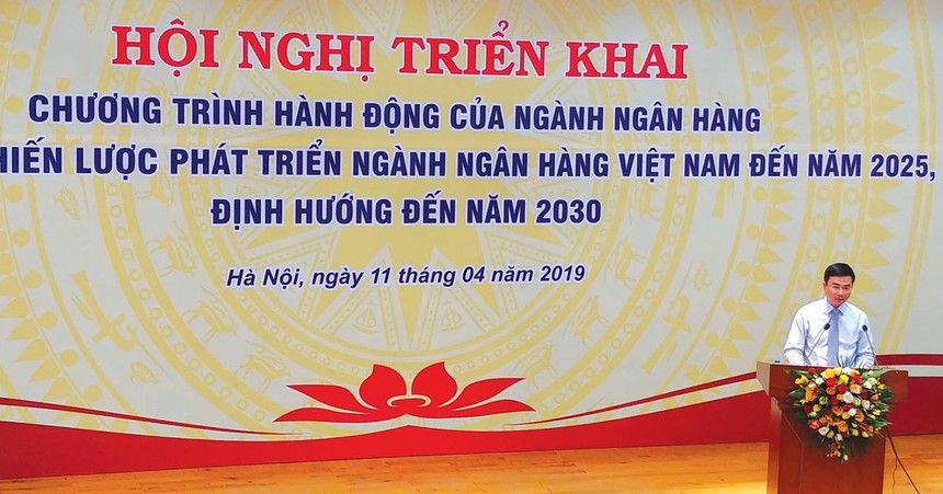 Ông Phạm Thanh Hà, Vụ trưởng Vụ Chính sách tiền tệ phát biểu tại Hội nghị.