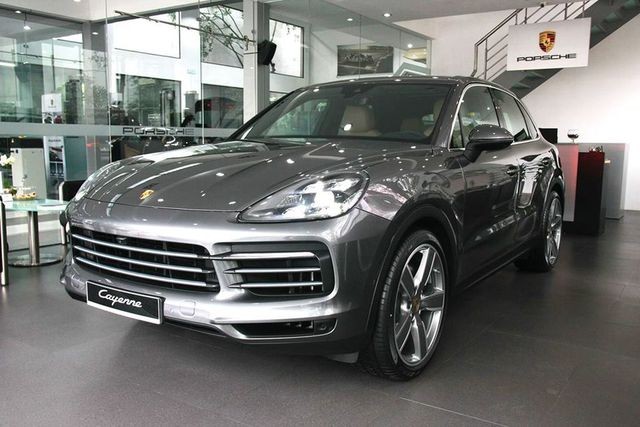 Các mẫu Porsche Cayenne tăng giá tính phí trước bạ cao nhất.