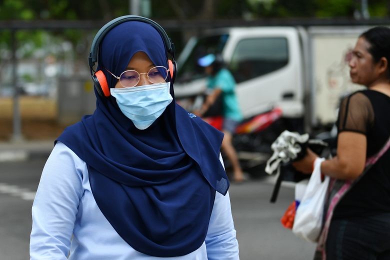 Khẩu trang phẫu thuật có tác dụng làm giảm sự lây lan của virus tốt hơn các loại khẩu trang khác.