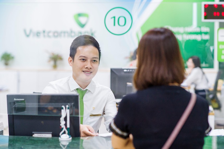 Vietcombank tiếp tục giảm lãi suất tiền vay hỗ trợ khách hàng bị ảnh hưởng bởi đại dịch Covid-19