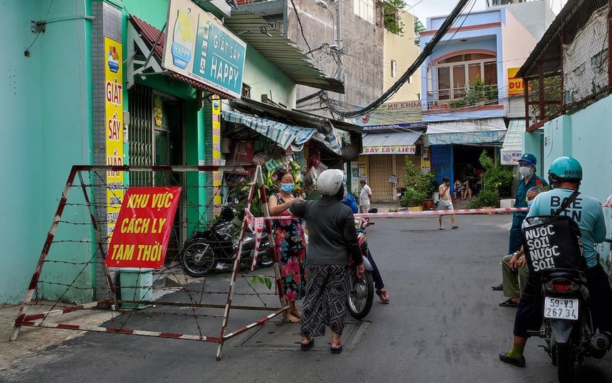 Một khu vực cách ly tại TP.HCM (Ảnh minh hoạ: Hà An).