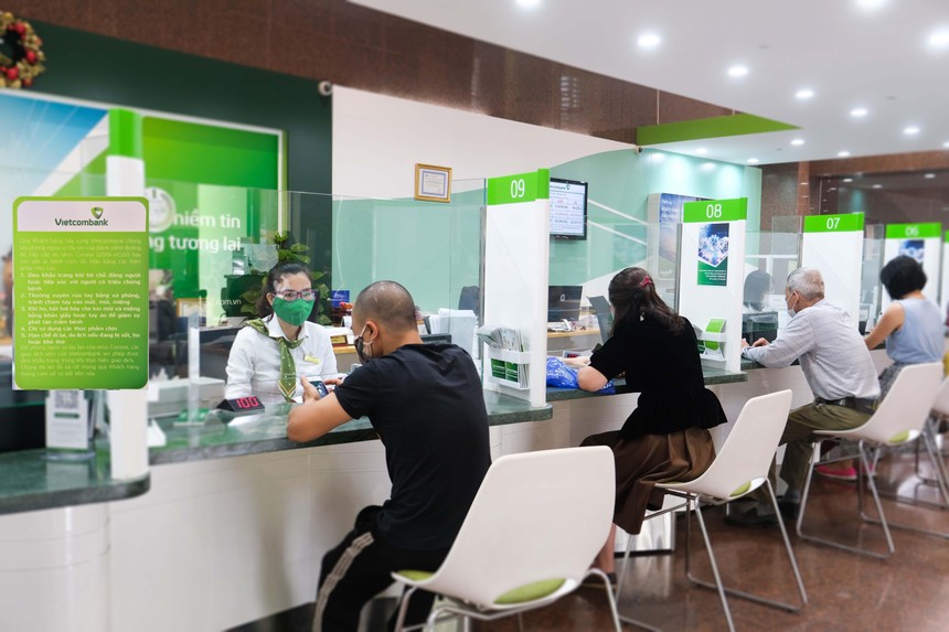 Vietcombank tiếp tục là quán quân lợi nhuận nhờ chất lượng tín dụng đáng mơ ước.