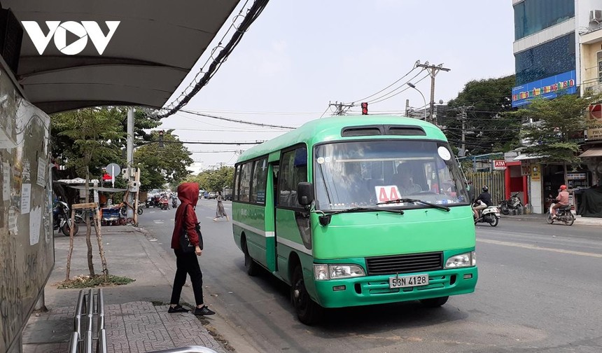 Từ 8/11 tại TP.HCM sẽ có thêm 16 tuyến xe buýt hoạt động trở lại.