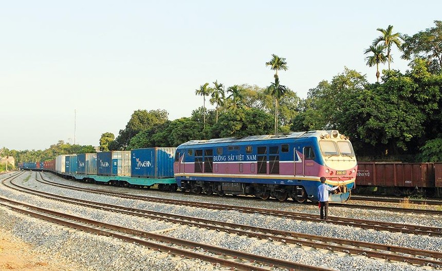 Nhiều điểm bất cập trong quản lý, sử dụng kinh phí hoạt động kinh tế đường sắt năm 2020.