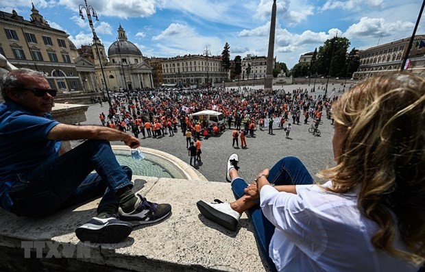 Italy bị ảnh hưởng bởi ECB tăng lãi suất. (AFP/TTXVN)