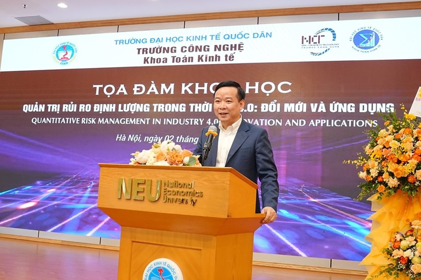 PGS.TS Bùi Huy Nhượng - Phó hiệu trưởng Đại học Kinh tế Quốc dân đánh giá cao tầm quan trọng và tính ứng dụng ngành Quản trị rủi ro định lượng.