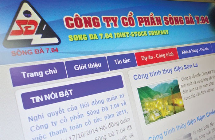 S74 phải “nhún” trước sức ép cổ đông