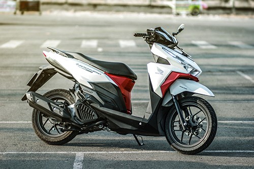 Honda Vario 150 đời 2016 nhập khẩu Indonesia, lăn bánh tại Sài Gòn giá khoảng 70 triệu đồng.