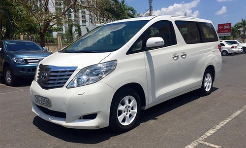 Soi chi tiết Toyota Alphard 2011 giá trên 2 tỷ đồng tại Việt Nam