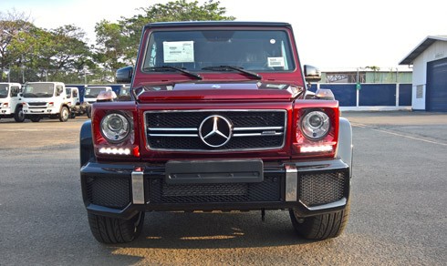 Mercedes G63 AMG với màu sơn độc Tomato Red tại Việt Nam.