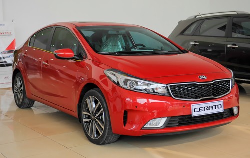 Kia Cerato giảm giá chưa ưu đãi từ 28-42 triệu.