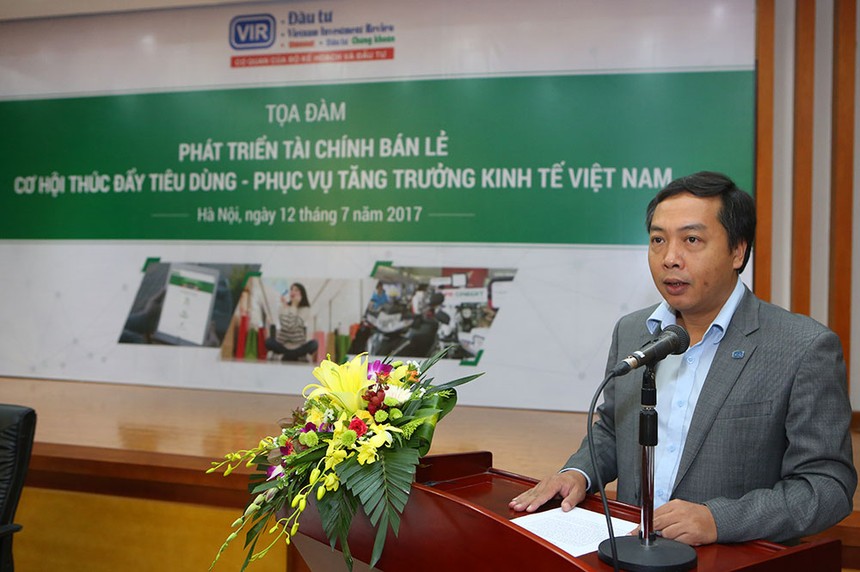 Ông Lê Trọng Minh, Tổng Biên tập Báo Đầu tư phát biểu khai mạc buổi Tọa đàm