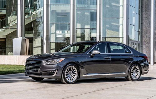 Genesis G90 - mẫu sedan hạng sang hiện được bán ra tại các đại lý của Hyundai.