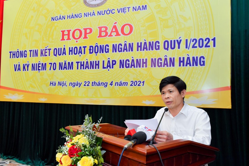 Ông Đặng Văn Tới, Quyền Chánh Văn phòng Ngân hàng Nhà nước