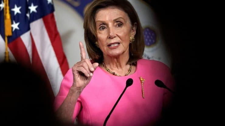 Chủ tịch Hạ viện Nancy Pelosi 