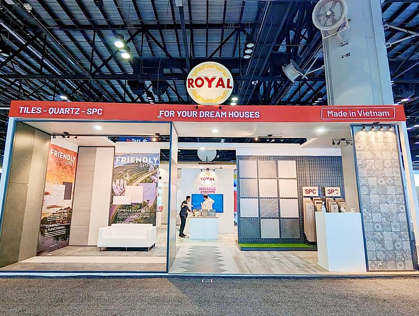 Royal Invest JSC: Gia tăng nợ vay tài trợ cho việc mở rộng kinh doanh trước thềm niêm yết trên sàn HOSE