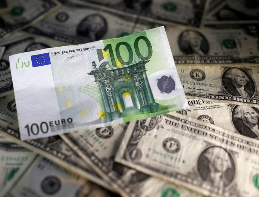 Sự suy yếu của đồng euro khiến các nhà đầu tư toàn cầu lo lắng