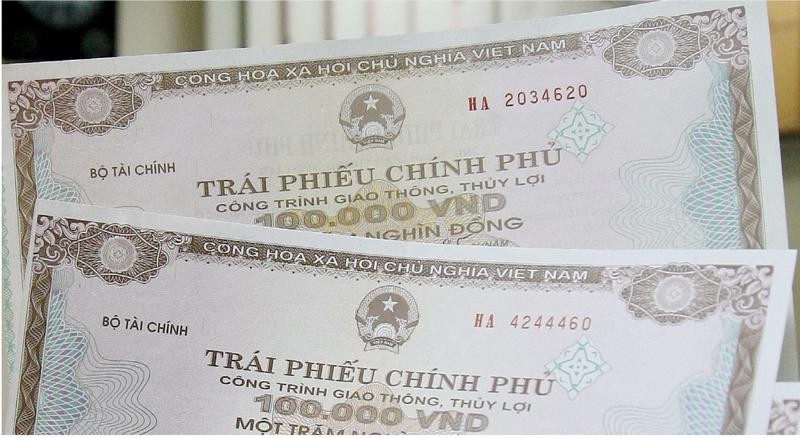 Tháng 7/2023, lãi suất huy động trái phiếu chính phủ qua đấu thầu tại HNX tiếp tục giảm 