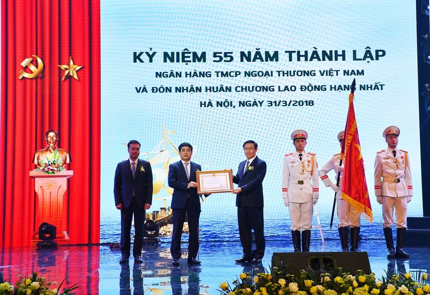 Thống đốc giao 2 nhiệm vụ cho Vietcombank nhân kỷ niệm 55 năm thành lập