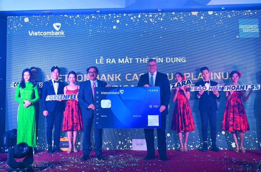 Ưu đãi hoàn tiền không giới hạn với các đặc quyền vượt trội với Vietcombank