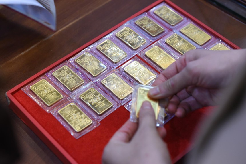 Giá vàng hôm nay ngày 12/7: Vàng SJC lùi về gần ngưỡng 68 triệu đồng/lượng