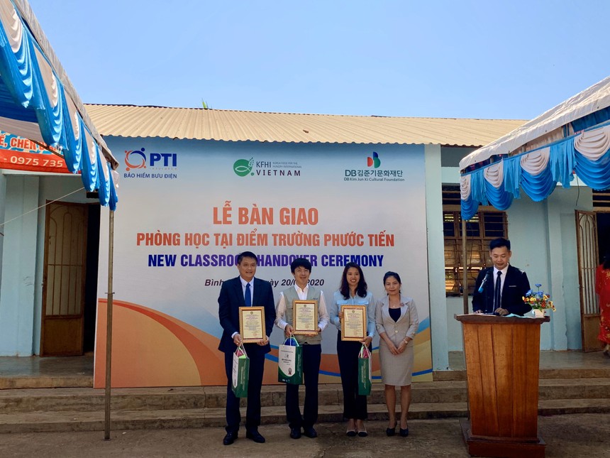 PTI trao tặng phòng học cho Trường tiểu học Hưng Phước- Bù Đốp