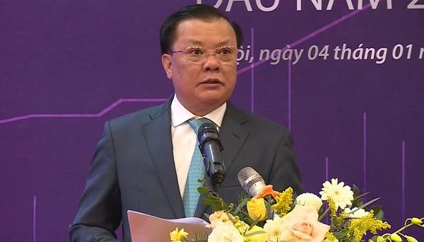 Bộ trưởng Bộ Tài chính Đinh Tiến Dũng tham dự và nêu 6 nhiệm vụ cho ngành chứng khoán năm 2021