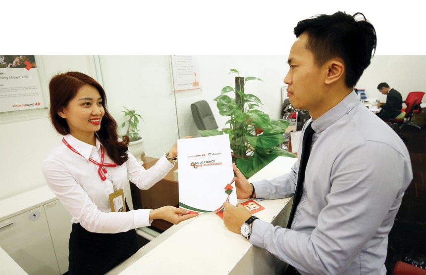 Vài năm gần đây, thị trường bancassurance Việt Nam chứng kiến một loạt thương vụ hợp tác độc quyền giá trị từ vài trăm đến cả nghìn tỷ đồng. Ảnh: Dũng Minh