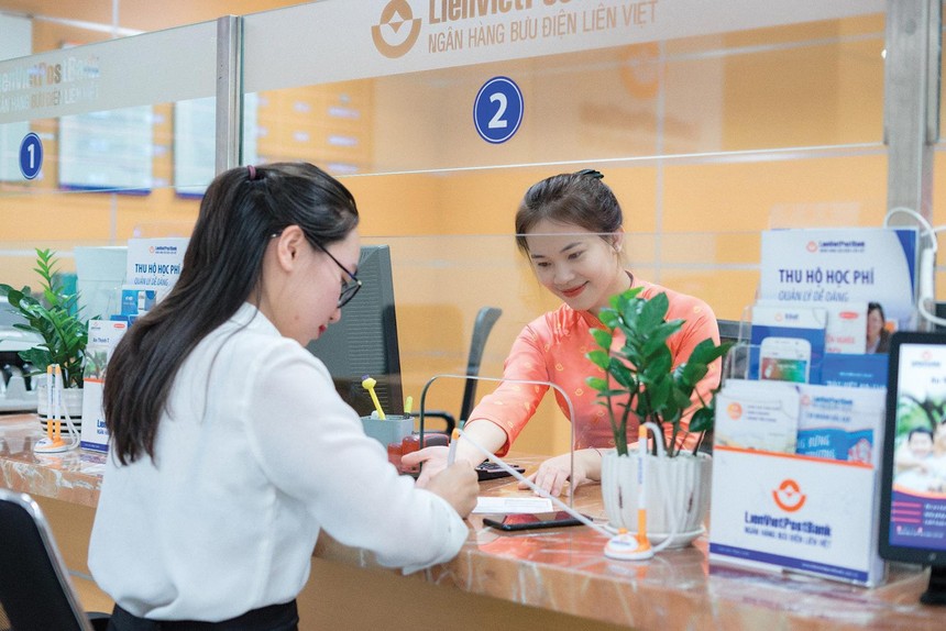 Bệ đỡ cho LienVietPostBank tăng vốn