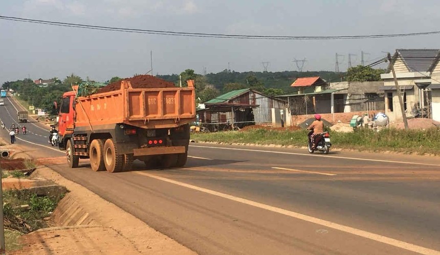 Một đoạn Quốc lộ 14 qua Đắk Nông.