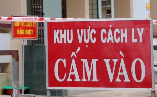 Ngày 4/8, Bộ Y tế vừa có hướng dẫn mới về thời gian cách ly y tế tập trung, thời gian giãn cách đối với người nhập cảnh đã tiêm đủ liều vắc-xin phòng Covid-19.