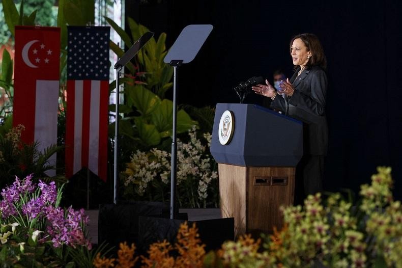 Phó tổng thống Mỹ Kamala Harris có phát biểu tại Singapore vào ngày 24/8. Ảnh: AFP