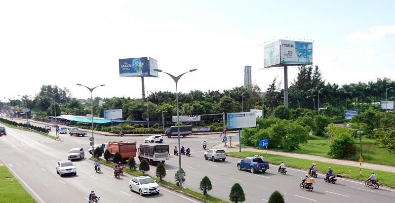 Dự án Trung tâm Văn hóa Tây Đô được qui hoạch nằm cặp bên đường Quang Trung, thuộc Khu đô thị Nam Cần Thơ (quận Cái Răng, TP. Cần Thơ)