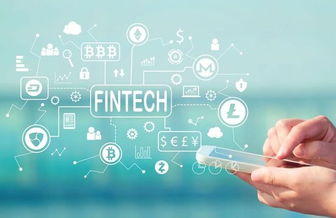 Nông thôn là vùng đất hứa cho các tân binh tín dụng phi ngân hàng như fintech, mobile money.