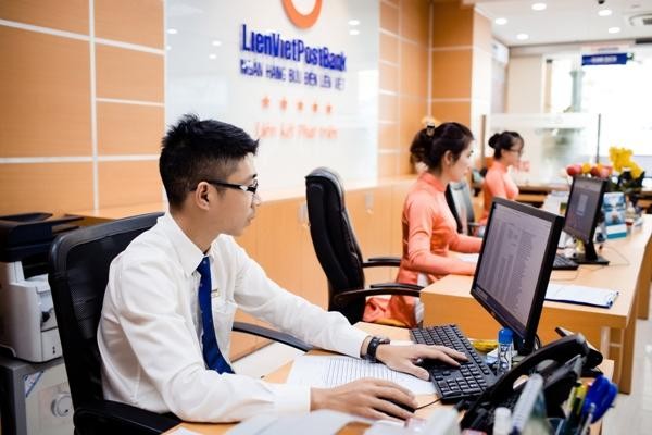 VNPost thoái vốn mở ra cơ hội lớn cho LienVietPostBank.