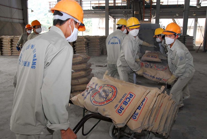 Giá nguyên vật liệu đầu vào tăng cao đã bào mòn lợi nhuận của doanh nghiệp sản xuất xi măng. Ảnh: Đức Thanh